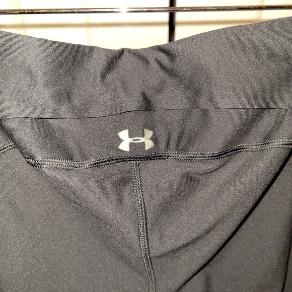Under Armour black leggings - Picture 4 of 5